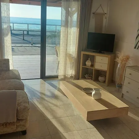 Lägenhet Sunrise Boho Larnaca