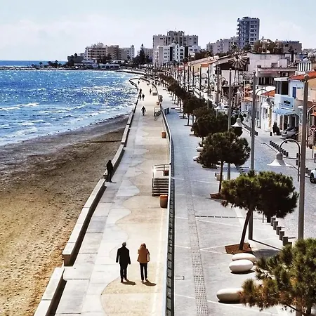Lägenhet Sunrise Boho Larnaca